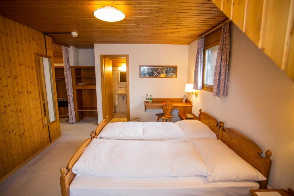 Motel De La Gruyere Restoroute Avry-devant-Pont ห้อง รูปภาพ